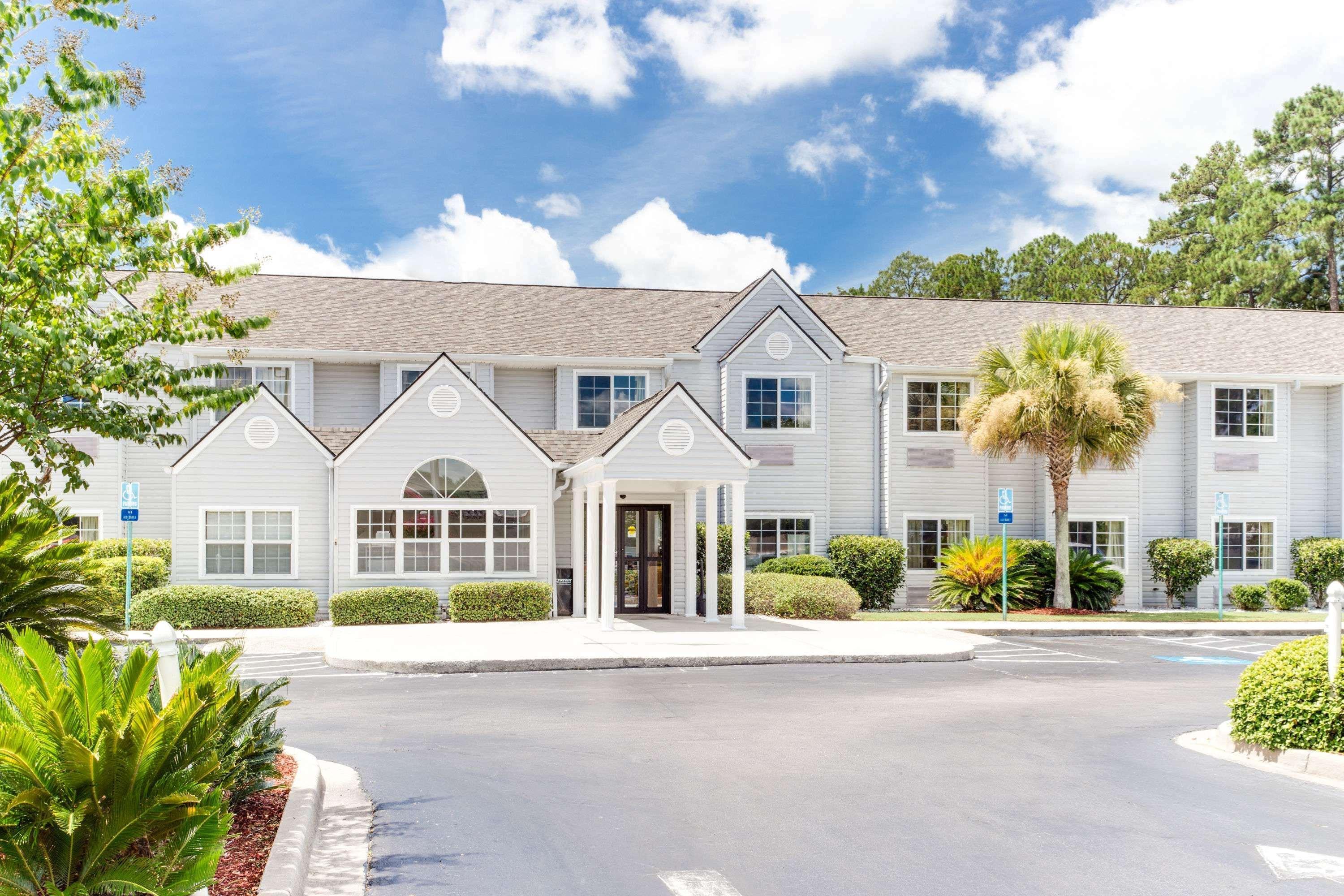 Microtel Inn & Suites By Wyndham Savannah/Pooler Exterior photo
